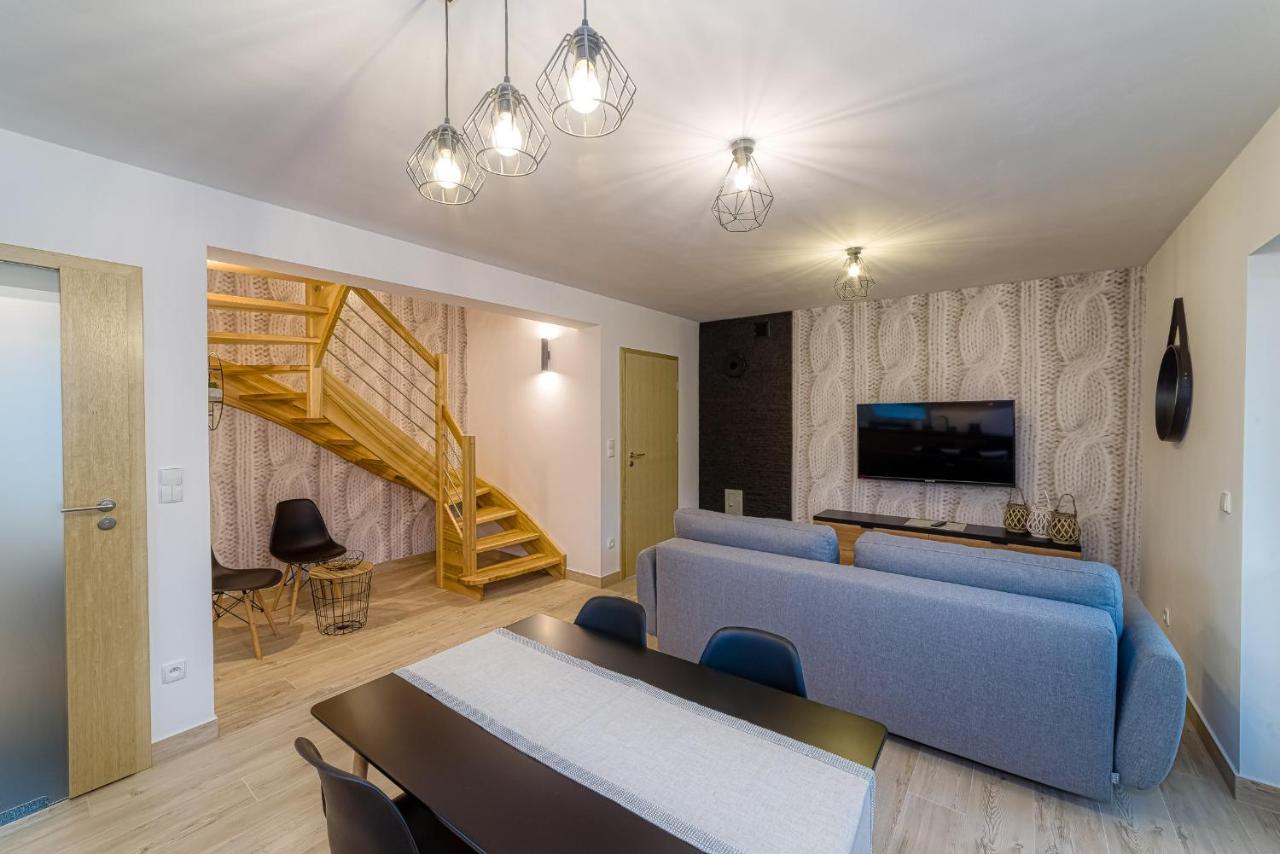 Apartamenty Na Skarpie 什恰夫尼察 外观 照片